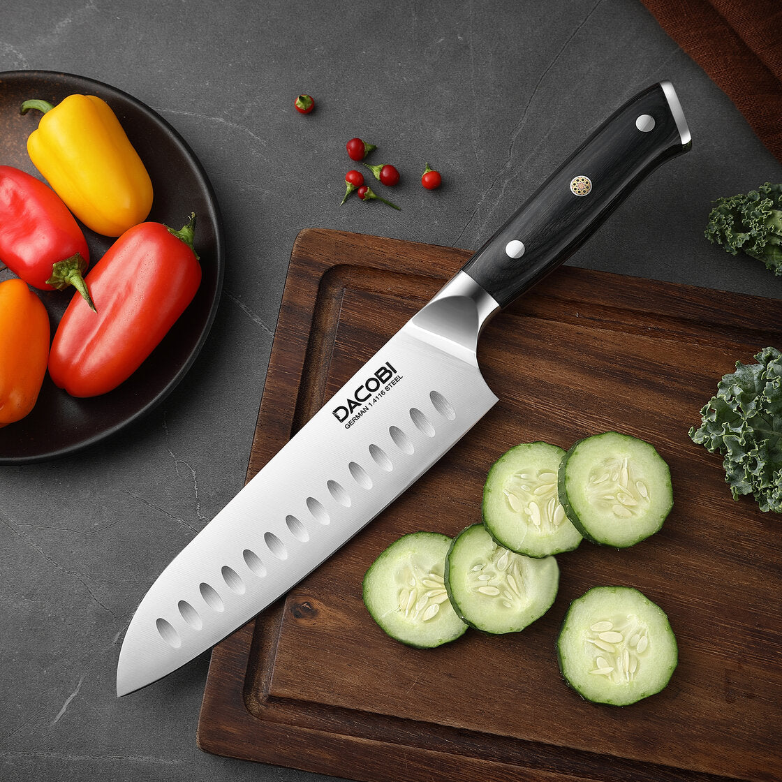 Professionel Santoku kniv C7, tysk stål 1.4116